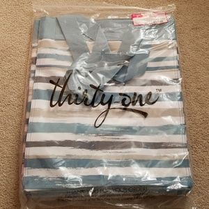 Essential storage tote